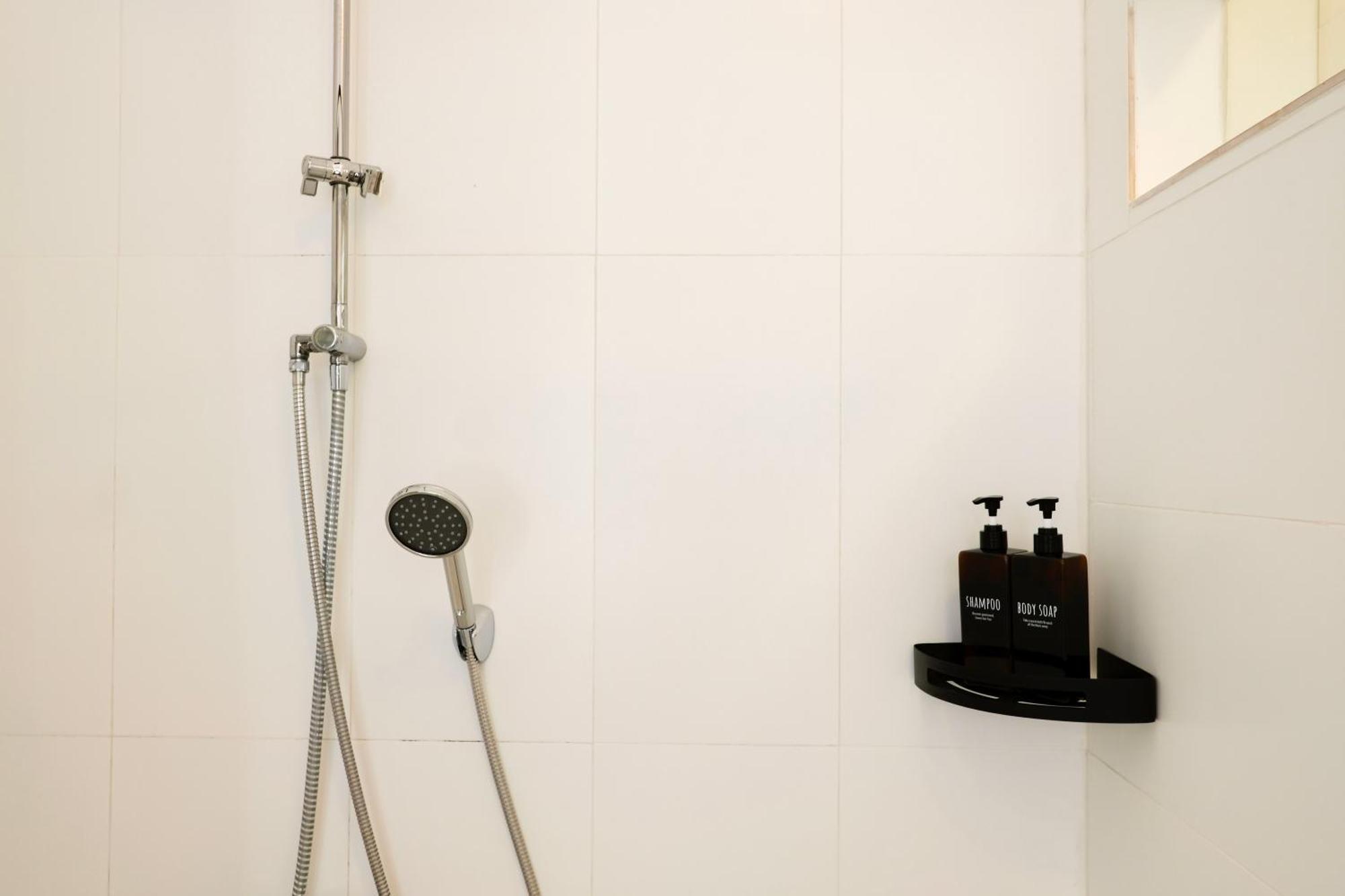 Stilvolles Apartment In Zentraler Lage - Free Parking グラーツ エクステリア 写真