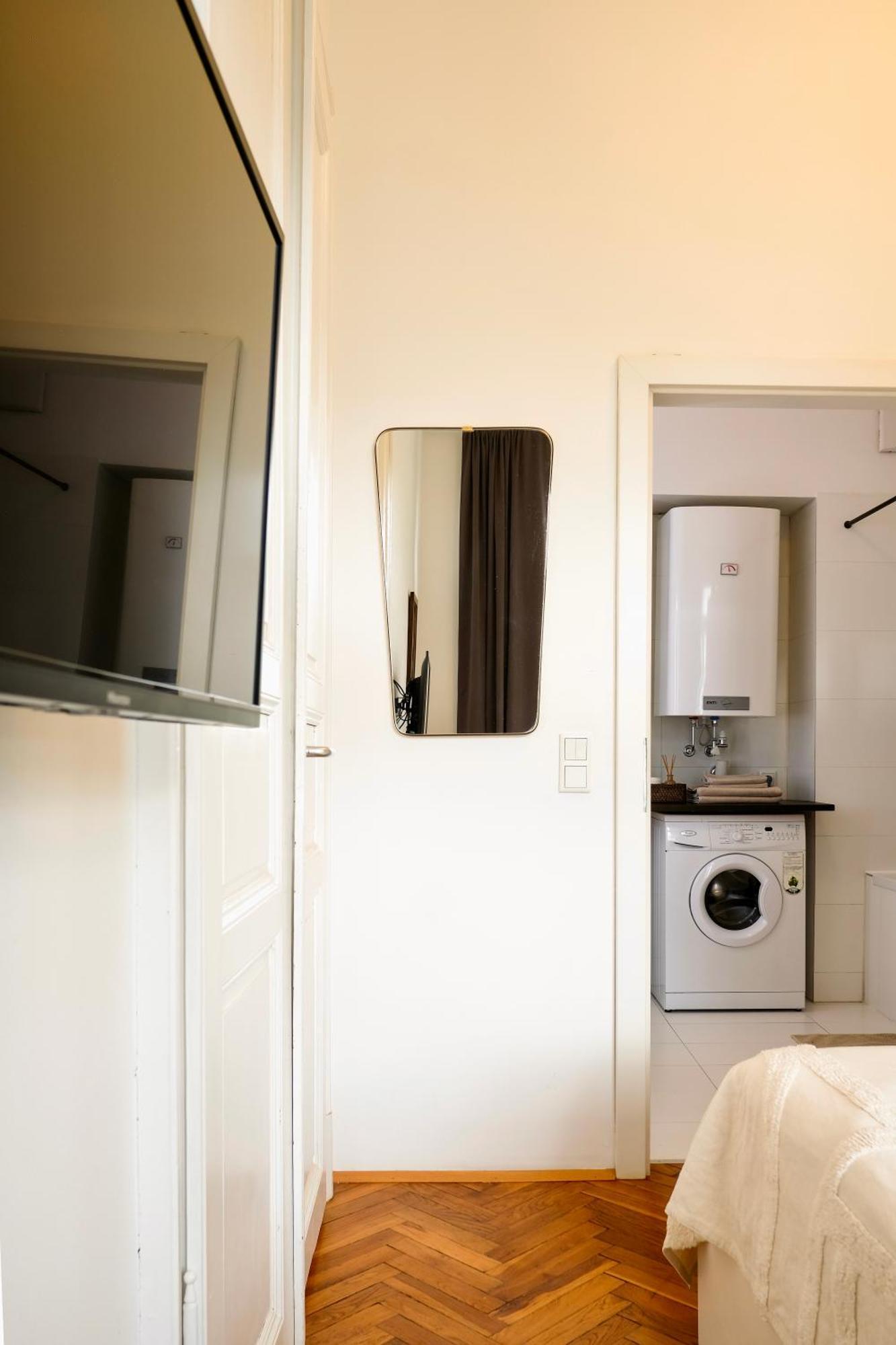 Stilvolles Apartment In Zentraler Lage - Free Parking グラーツ エクステリア 写真