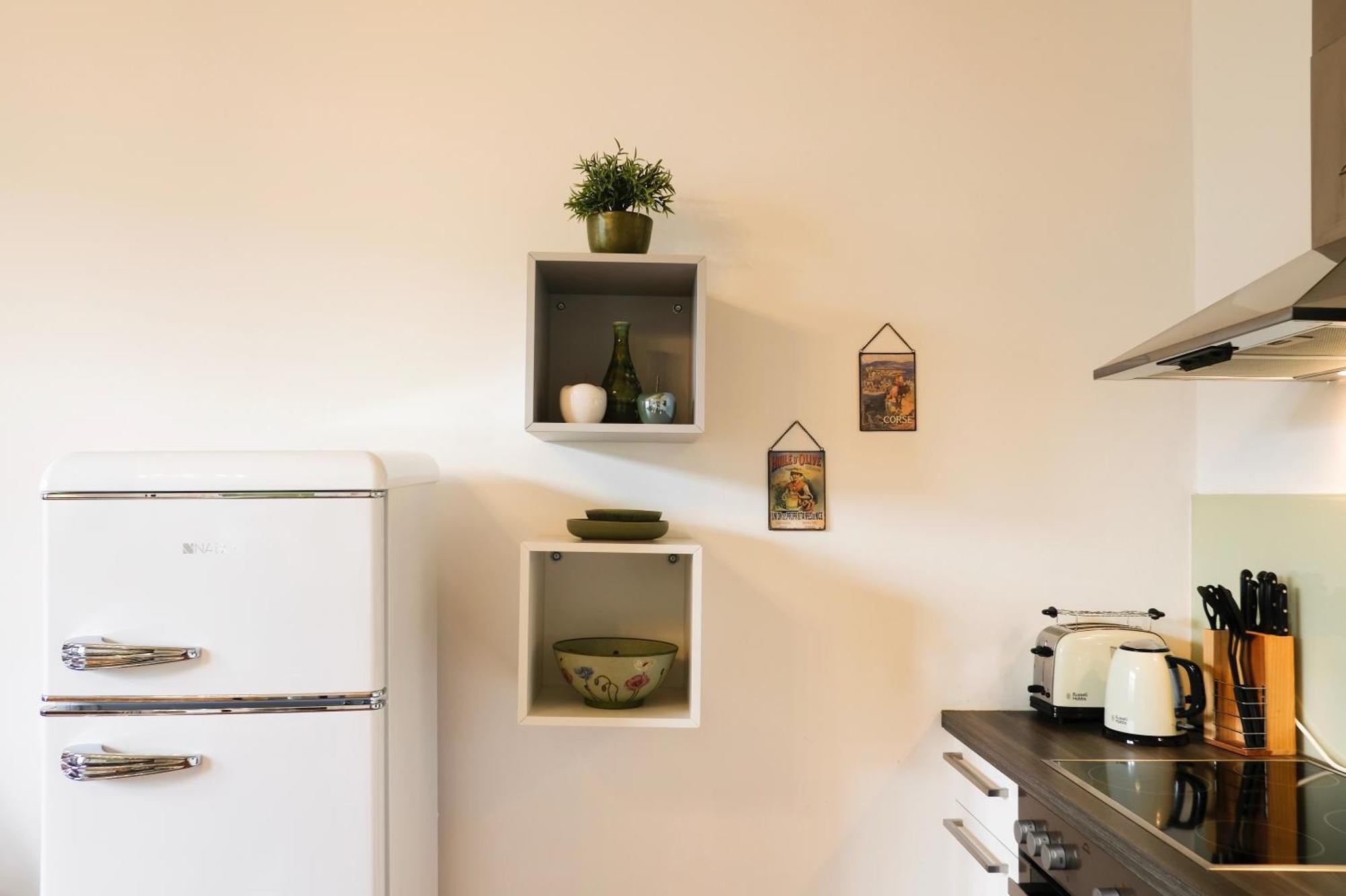 Stilvolles Apartment In Zentraler Lage - Free Parking グラーツ エクステリア 写真